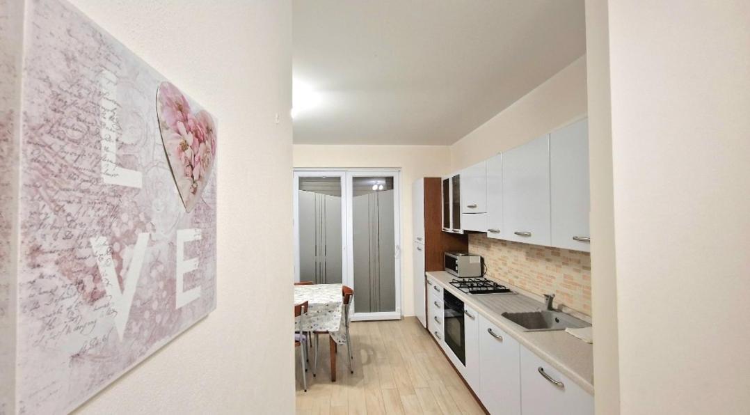 Chiara Pool Apartment Bardolino Luaran gambar