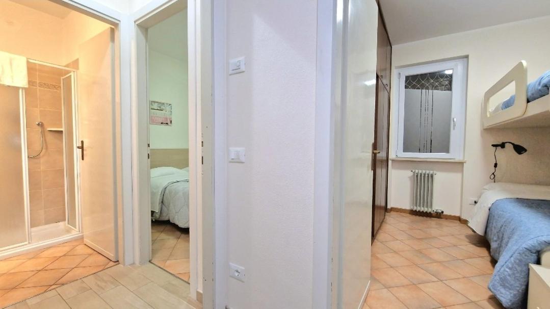 Chiara Pool Apartment Bardolino Luaran gambar